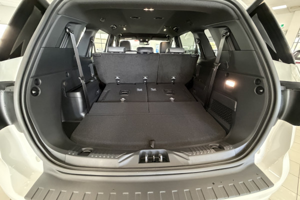 2026 MY26.5 Ford Everest UB Sport SUV Image 13