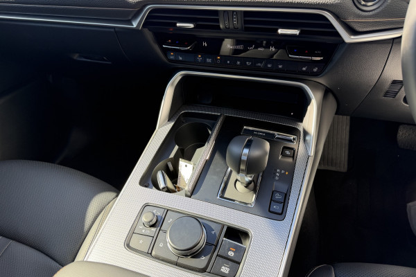 2025 Mazda CX-80 KL P50e GT SUV Image 26