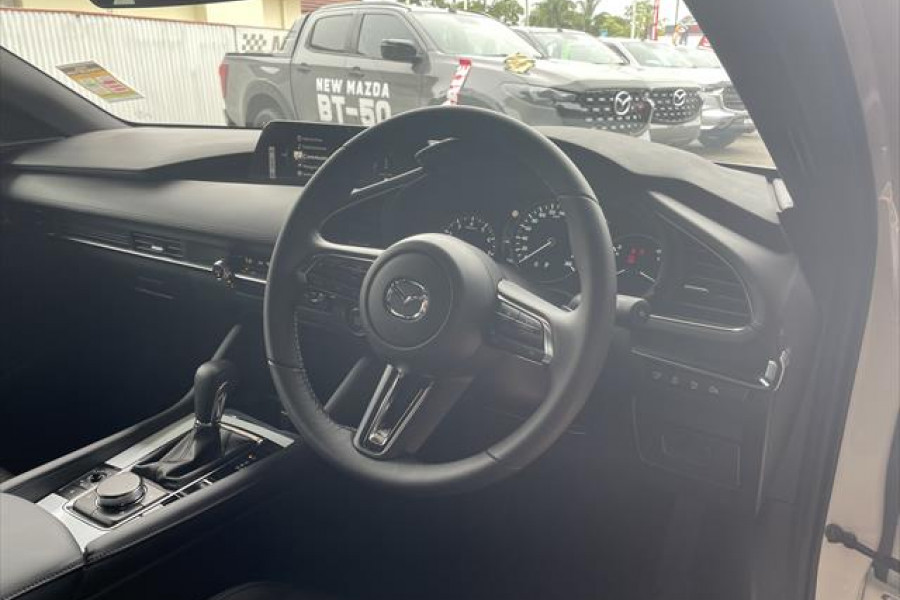 2024 Mazda 3 BP Series G20 Evolve Hatch Image 8