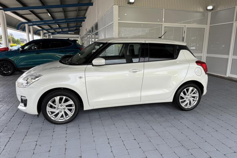 2023 Suzuki Swift AZ Series II GL Hatch Image 10