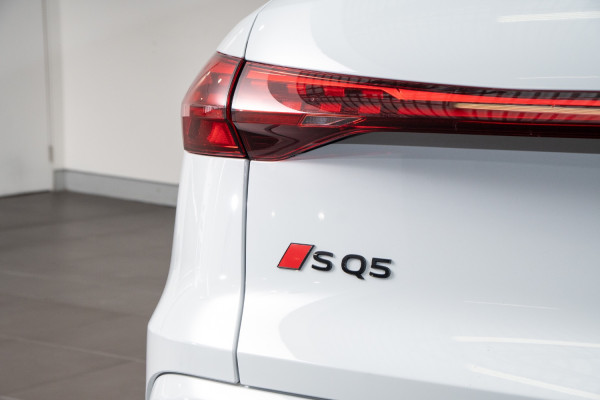 2025 Audi SQ5 GU  SUV image 25