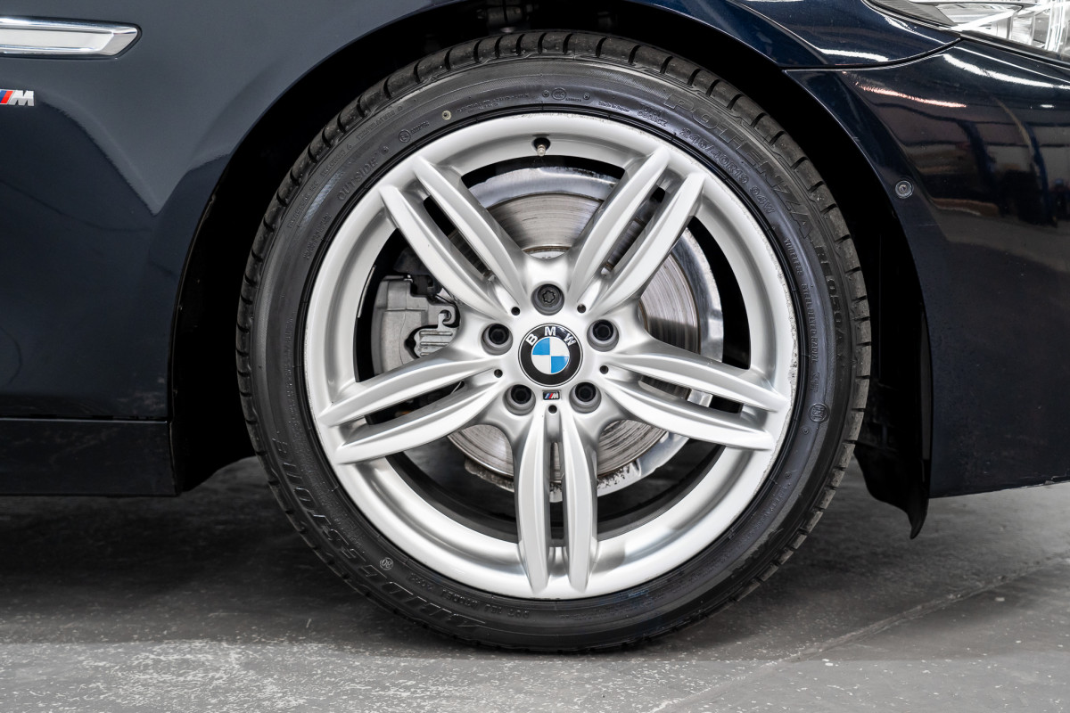 2016 BMW 5 20d M Sport Sedan Image 5