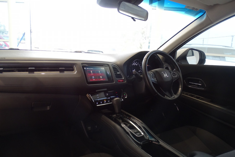 2015 Honda HR-V  VTi-S SUV Image 11