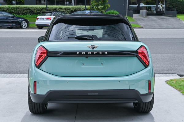 2026 MINI Cooper F65 C Favoured Hatch image 5