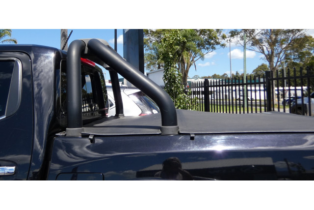 2018 Nissan Navara D23 SERIES III MY18 ST 4X4 BLACK EDITION Ute Image 7