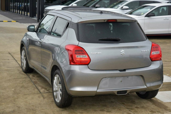 2023 Suzuki Swift AZ Series II GL Hatch Image 5