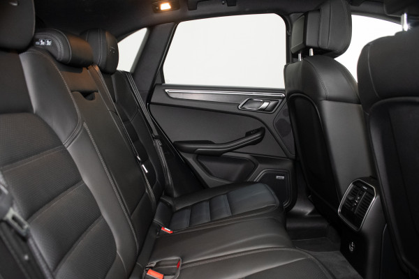 2020 Porsche Macan GTS SUV Image 3