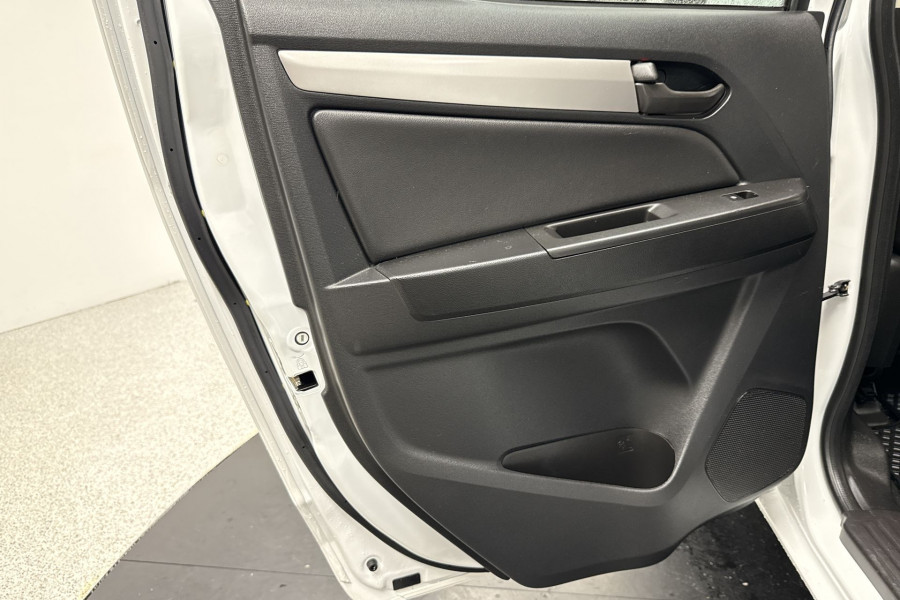 2019 MY20 Holden Colorado RG LS Ute Image 14