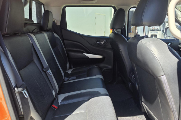 2017 Nissan Navara D23 ST Dual Cab Pickup Image 9