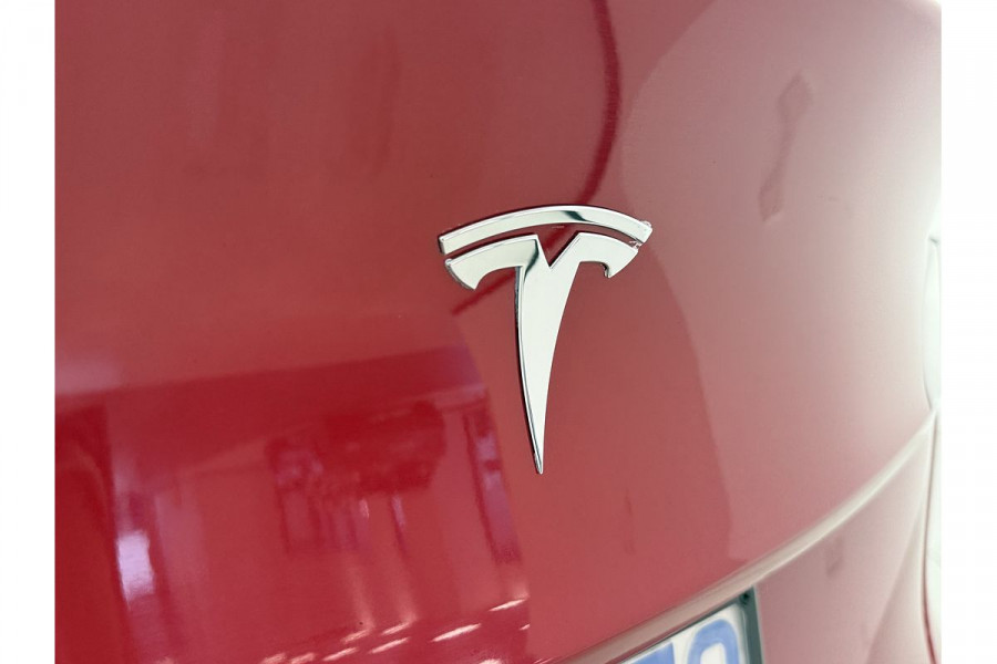 2023 Tesla Model Y  Rear-Wheel Drive SUV Image 10