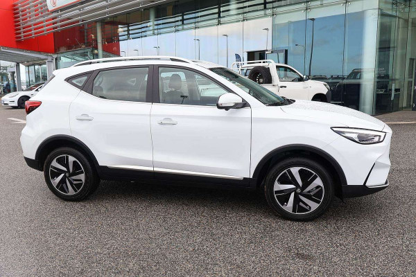 2024 MY23 MG ZS EV AZS1 Essence SUV Image 3