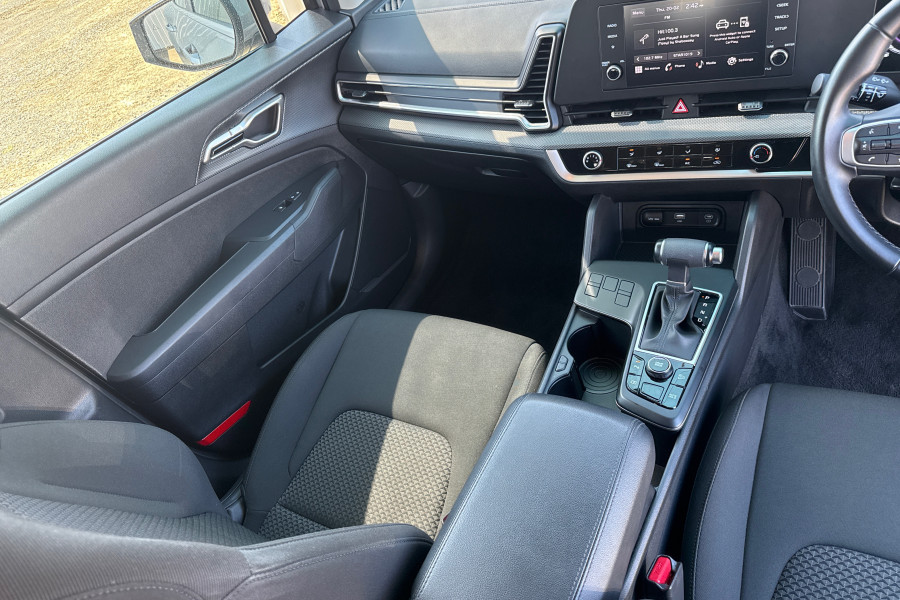 2023 MY24 Kia Sportage NQ5 S SUV Image 16