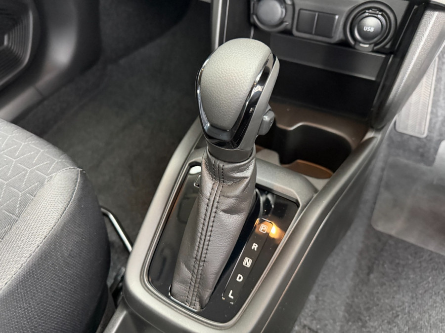 2025 Suzuki Swift Hybrid Hybrid SUV Image 14