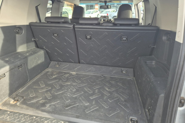 2012 MY13 Toyota FJ Cruiser GSJ15R  SUV Image 22