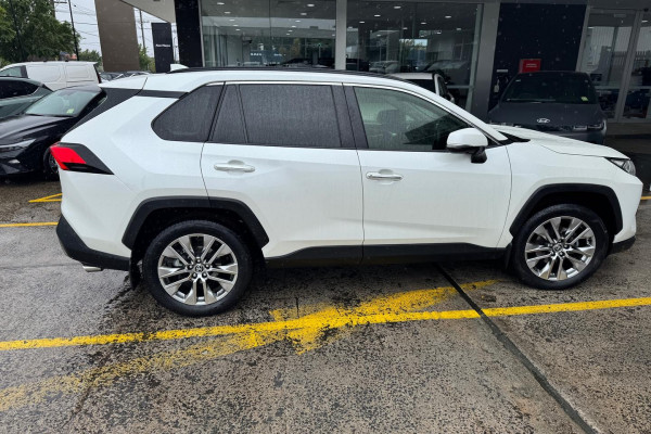 2022 Toyota RAV4 MXAA52R Cruiser SUV Image 8