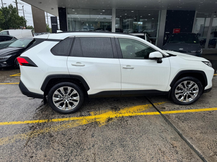 2022 Toyota RAV4 MXAA52R Cruiser SUV Image 8