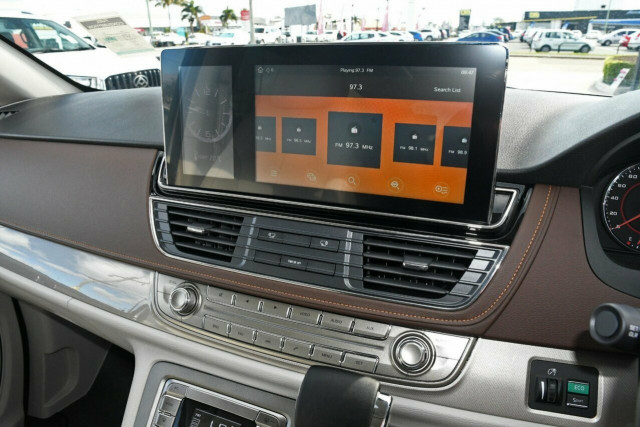 2020 LDV G10 Executive 9 Seat 11 of 19