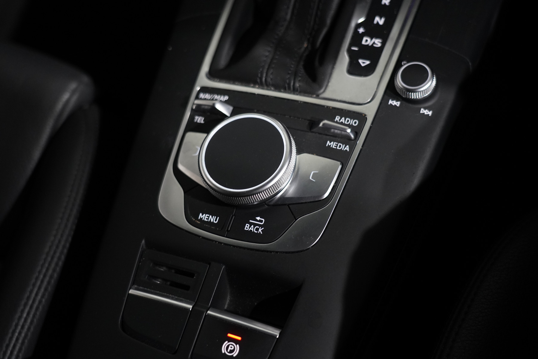 2018 Audi A3 2.0 Tfsi Sportback Black Edit Hatch Image 17