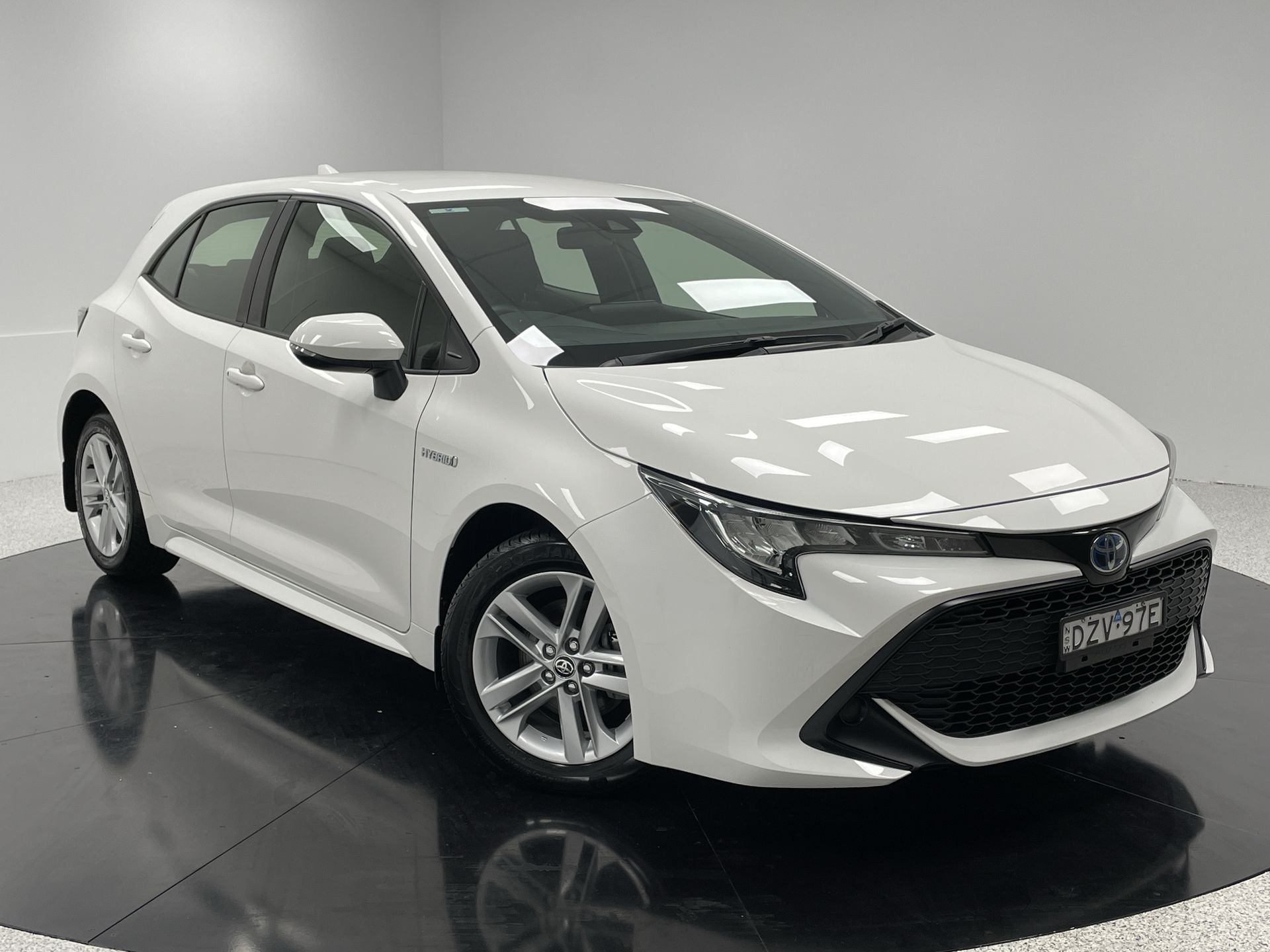 Used 2018 Toyota Corolla Ascent Sport - Hybrid #500921 Hamilton, NSW