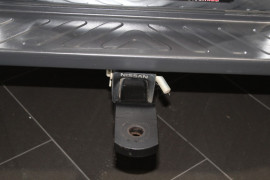 2013 Nissan Navara D40 S6 Turbo ST Utility crew cab