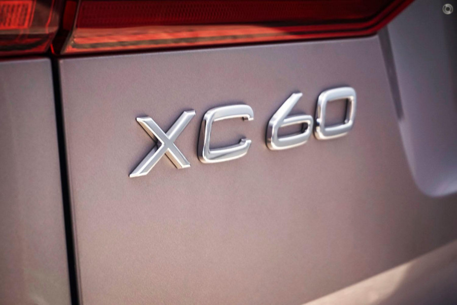 2026 Volvo XC60 UZ Plus B5 Bright SUV Image 7