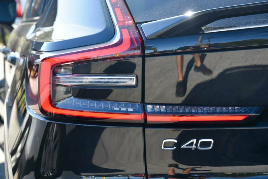 2023 Volvo C40 XK Recharge Twin SUV Image 20