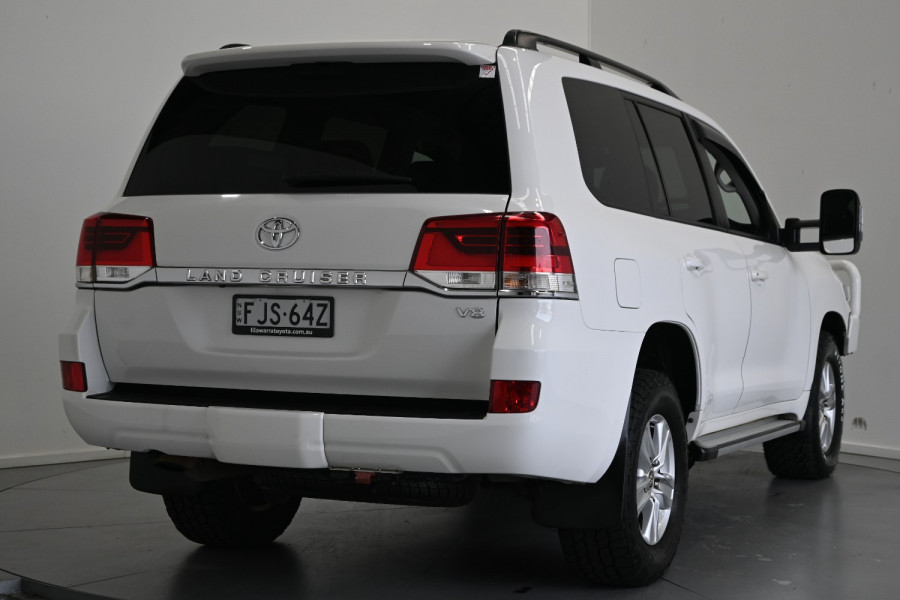 Just Sold 2016 Toyota LandCruiser Wagon GXL 4.5L T001 UA06199 Albion