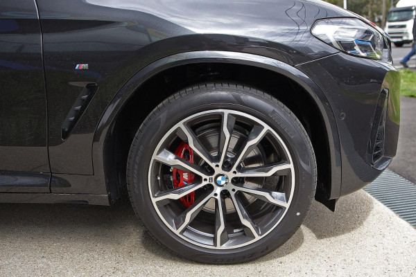 2025 BMW X4 G02 LCI xDrive30i M Sport SUV image 20