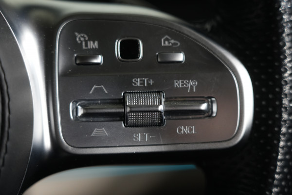 2021 Mercedes-Benz GLS-Class 450 4matic (Hybrid) SUV Image 28