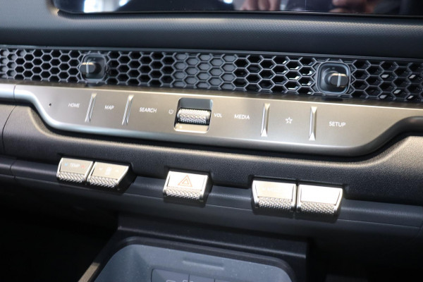 2025 MY26 Kia Tasman TK SX Cab Chassis Image 23