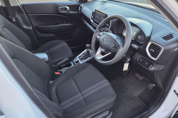 2025 Hyundai Venue QX.V5  SUV Image 9