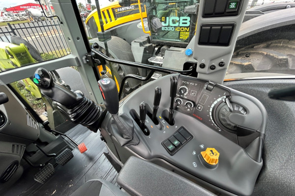 2026 CLAAS TRACTORS 4WD & FWA Image 12