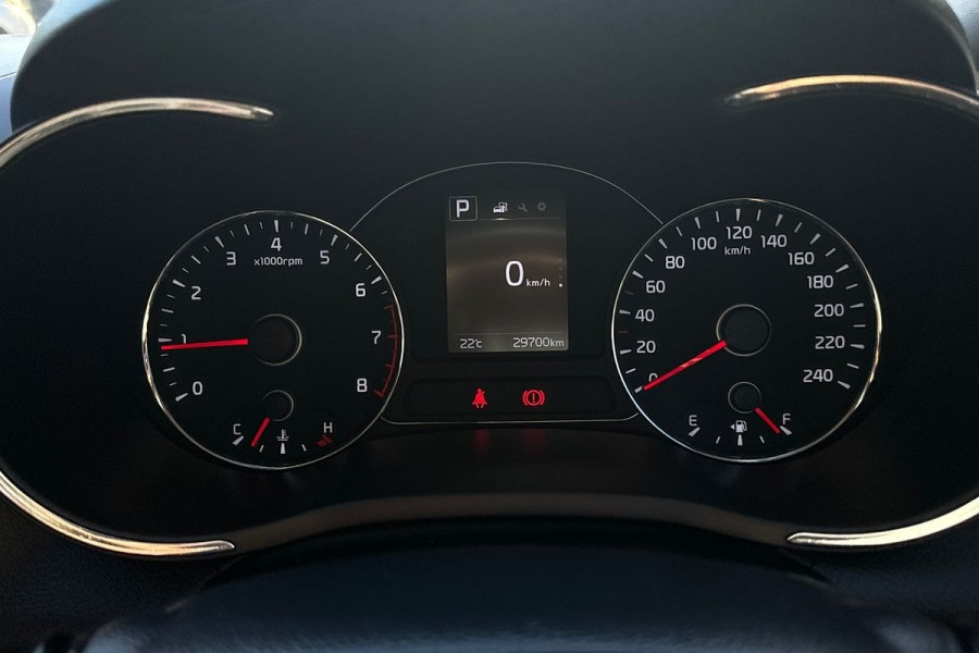 2017 Kia Cerato YD Sport Hatch Image 11