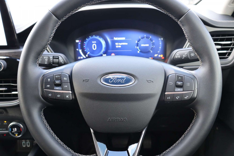 2021 Ford Escape ZH Vignale SUV Image 18