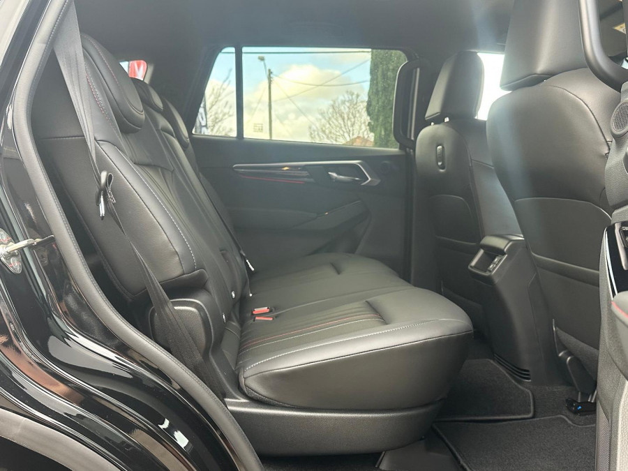 2026 MY25.5 Isuzu MU-X RJ X-TERRAIN SUV Image 19