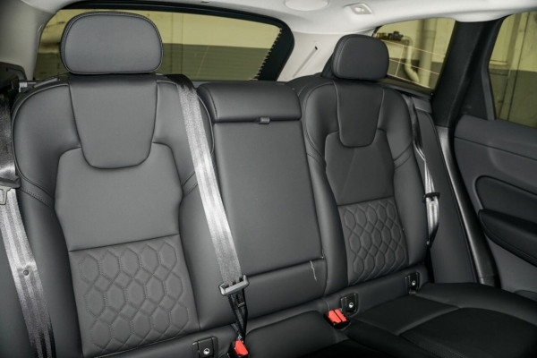 2025 MY26 Volvo XC60 UZ Plus B5 Bright SUV Image 9