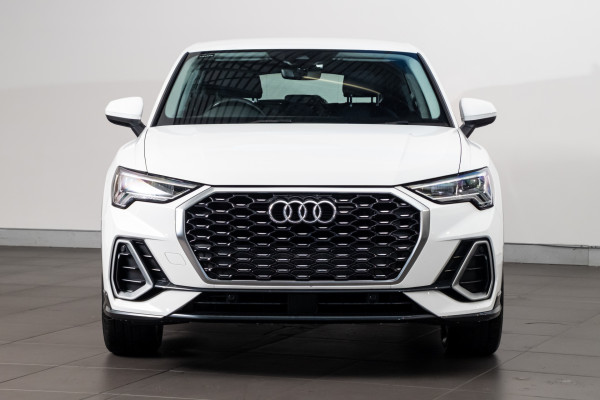 2020 Audi Q3 F3 35 TFSI S line SUV image 4