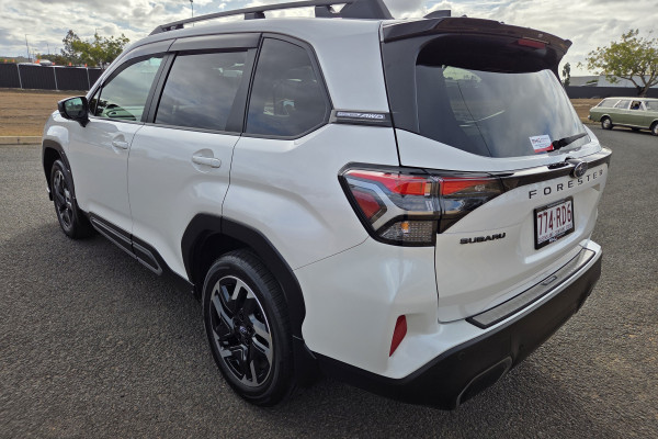 2025 MY26 Subaru Forester S6 2.5i Premium SUV Image 5