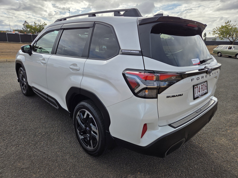 2025 MY26 Subaru Forester S6 2.5i Premium SUV Image 5