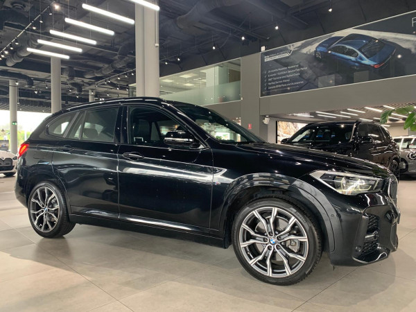 2022 BMW X1 F48 LCI sDrive20i SUV image 3