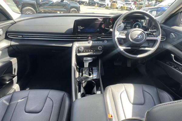 2024 Hyundai i30 CN7.V2 Elite Sedan Image 19