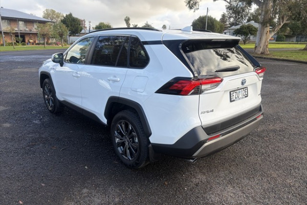 2024 Toyota RAV4 AXAH54R GXL SUV Image 7