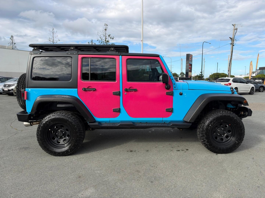 2017 Jeep Wrangler JK Sport SUV Image 8