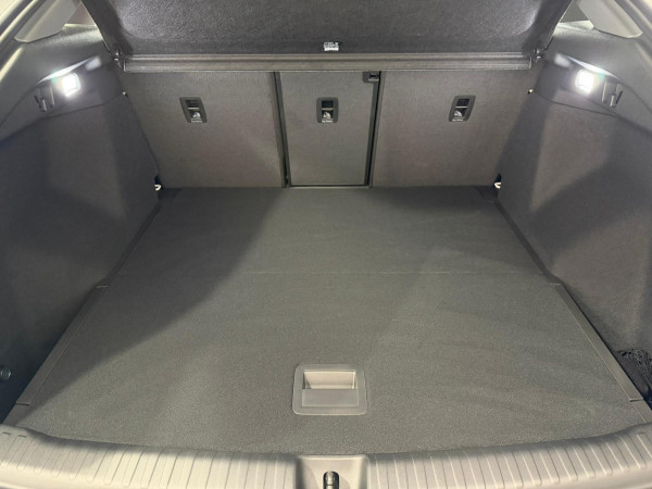2025 Audi Q4 e-tron F4 45 SUV image 25