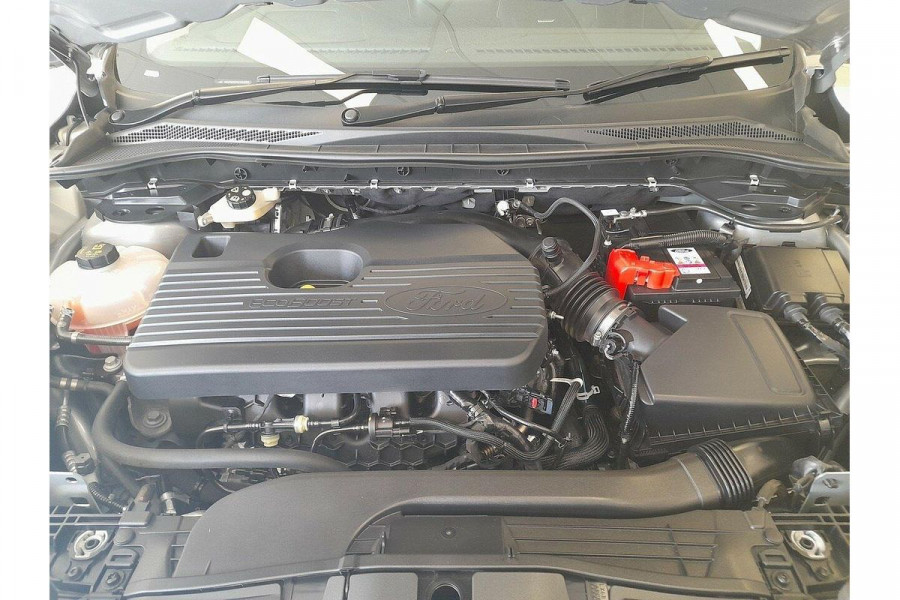 2021 Ford Escape ZH Vignale SUV Image 23