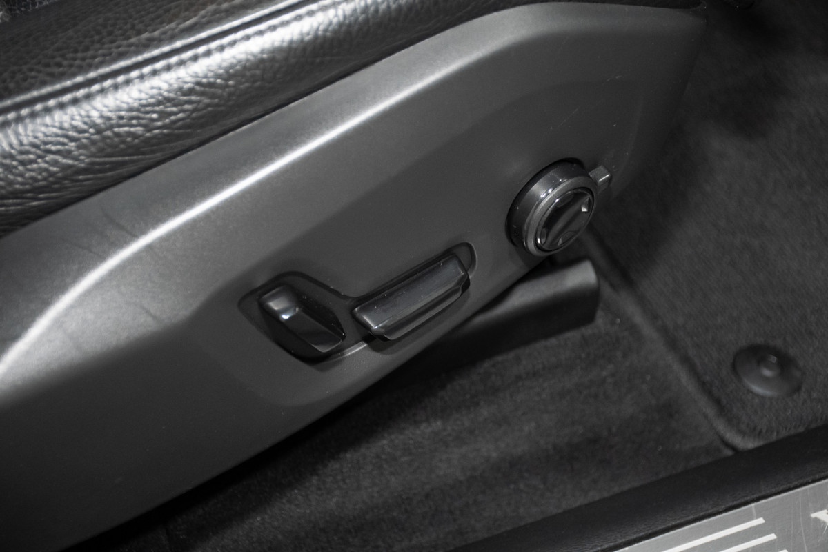 2019 Volvo XC60 UZ D4 Momentum SUV