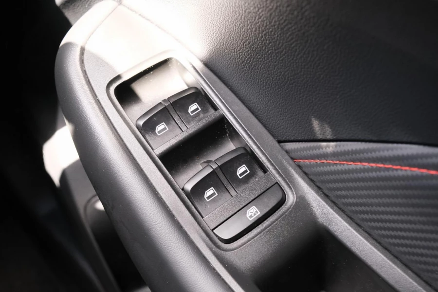 2022 MG ZST S13 Core SUV Image 13