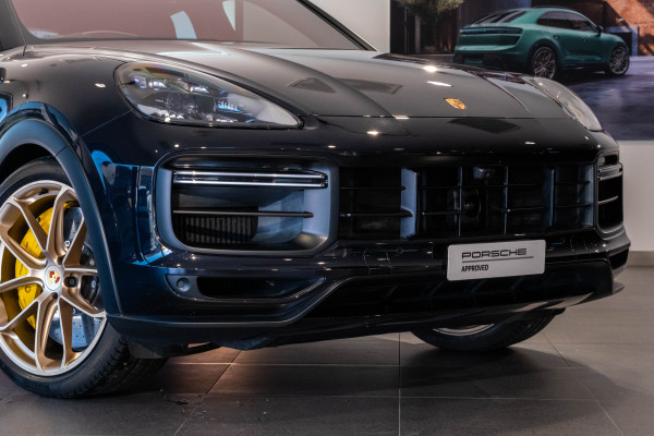2022 Porsche Cayenne Turbo GT Coupe