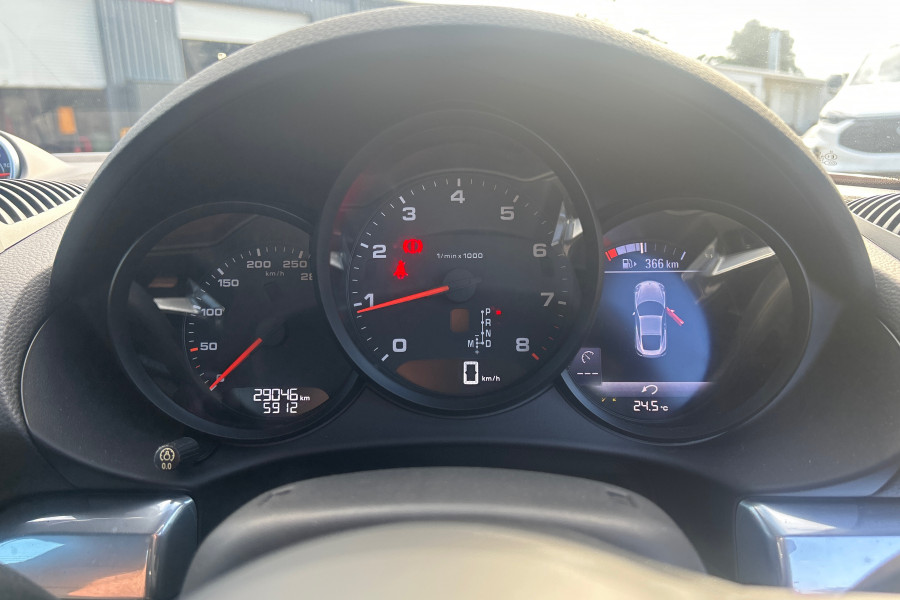  MY20 Porsche 718 982 Cayman Coupe Image 9