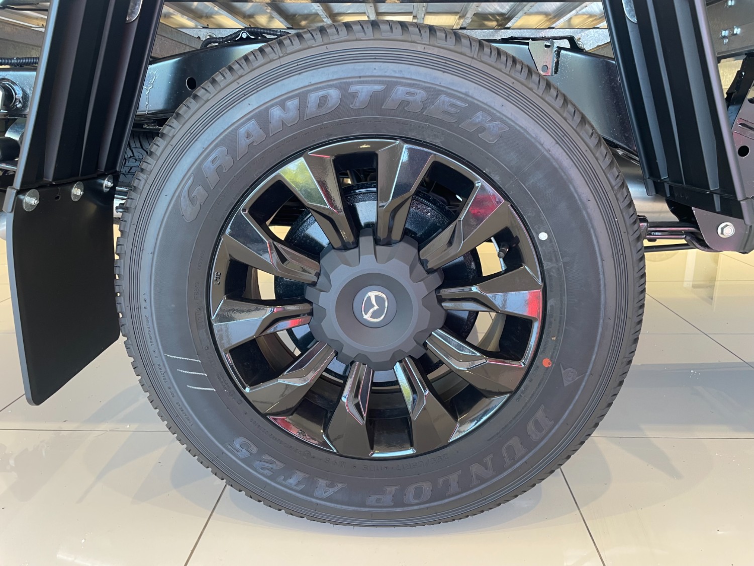 2024 Mazda BT-50 TF XT Cab Chassis Image 8